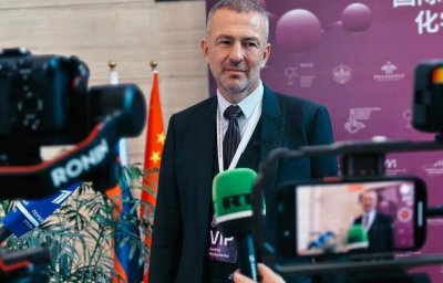 Бизнес и независимость: опубликована стратегия развития страны глазами Андрея Мельниченко