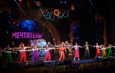 Премьера шоу-мюзикла "Мечтатели" на сцене Мастерской 12 в фестивальном дне "Мечтай"